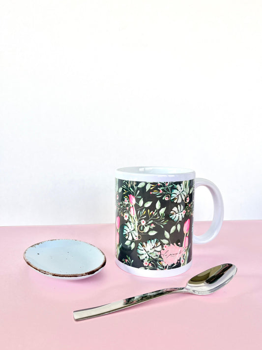 Taza tulipanes - Fondo verde