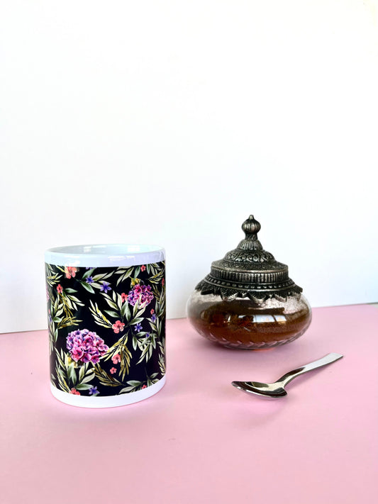 Taza hortensias - Fondo azul marino