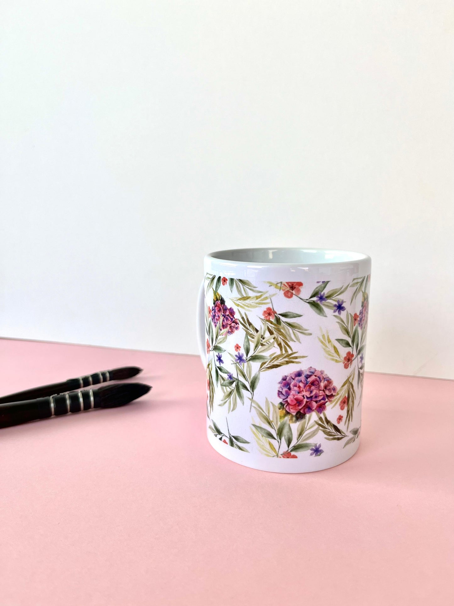 Taza hortensias - Fondo blanco