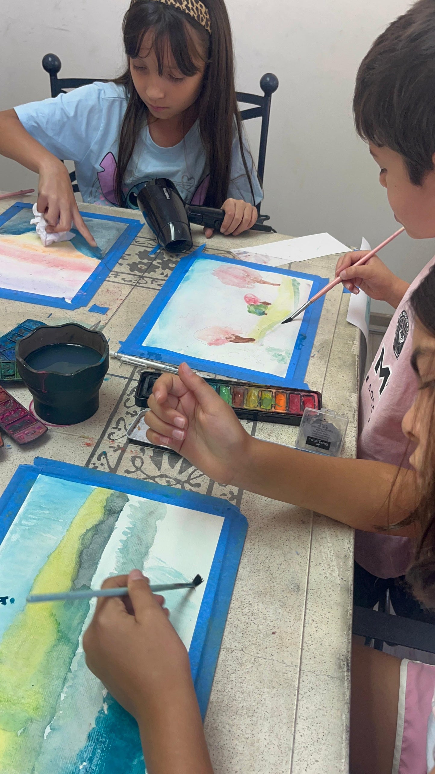 🎨 Taller de Acuarela Niños -  Programa 2026